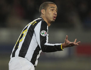 Trezeguet será o homem gol da Juve no jogo contra o Napoli pela Série A do Calcio