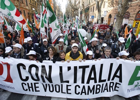 Manifestantes em Roma