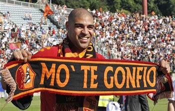 Adriano e Roma rescindem contrato