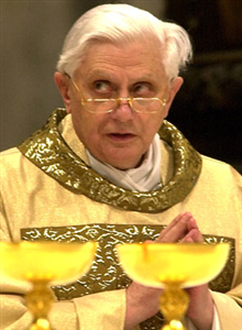 Papa Bento XVI condena etnias e religiões como motivos de conflitos