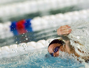 A nadadora italiana, Federica Pellegrino, bate mais um recorde mundial em sua curta carreira