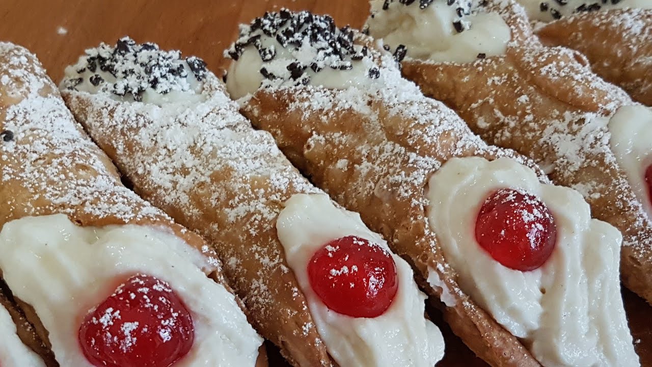 Receita Gastronômica “cannoli Siciliano Originale” Sobremesa Deliciosa Do Sul Da Itália